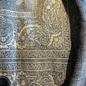 Holy Cow!! Super hard to find medium blue PAISLY bf jeans. Size 14w